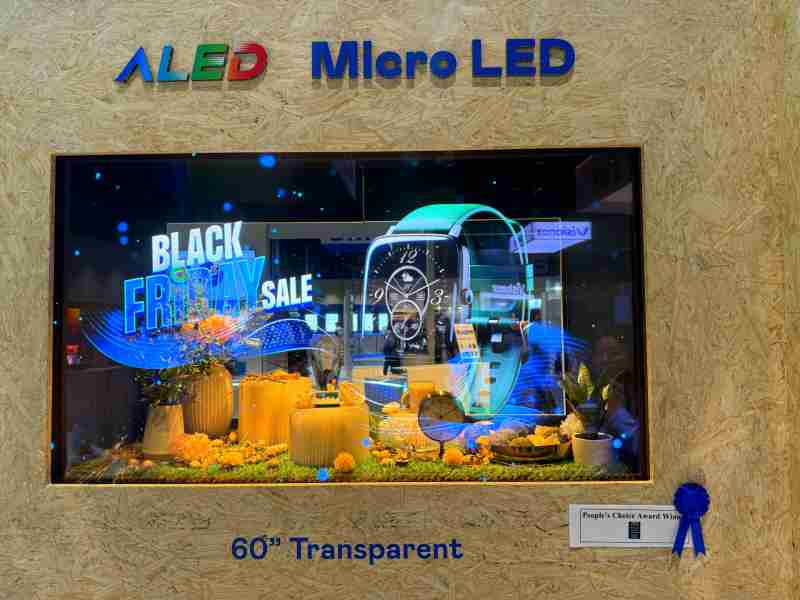 EBpay60吋高透明度Micro LED显示器获”最佳Micro LED技术应用奖”，，，将Micro LED面板透明化之设计特性极致发挥，，以可扩展性无缝拼接技术打造，，，，具备600 nits全画面亮度、、大于60%穿透率及超过NTSC 110%的优异广色域表现，，，，可依需求灵活应用于各种场域